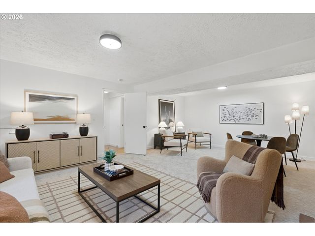 2820 Se 90TH Pl, Portland, OR 97266