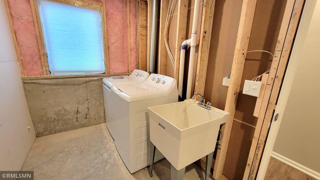 413 Franklin Avenue NW, Watertown, MN 55388