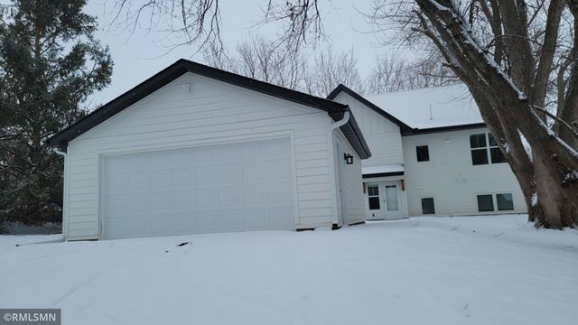 413 Franklin Avenue NW, Watertown, MN 55388