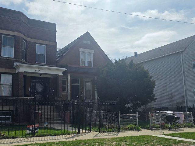 6831 S Emerald Avenue, Chicago, IL 60621