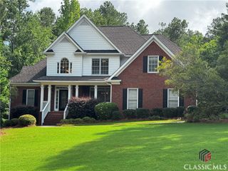 1031 Spring Lake Drive, Bishop, GA 30621