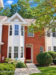 11 Lexington Court, Holmdel, NJ 07733