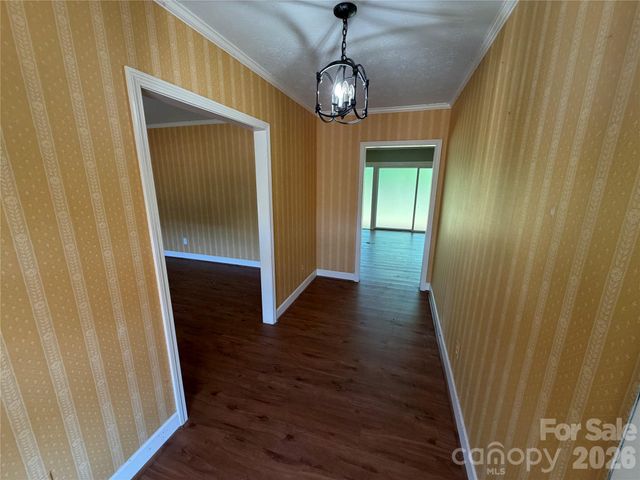 2136 Cedar Rock Estates Drive, Lenoir, NC 28645