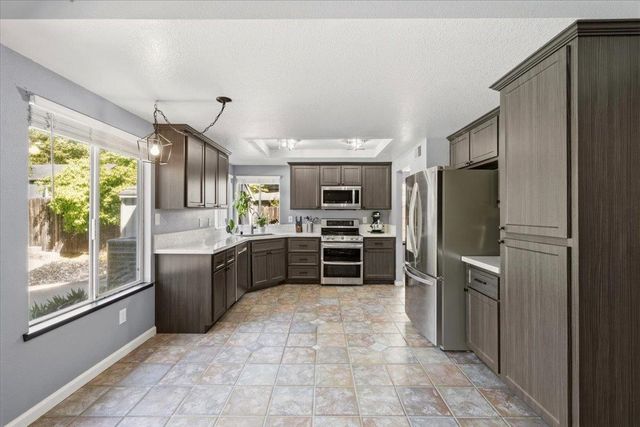 3311 Groveland Way, Antelope, CA 95843