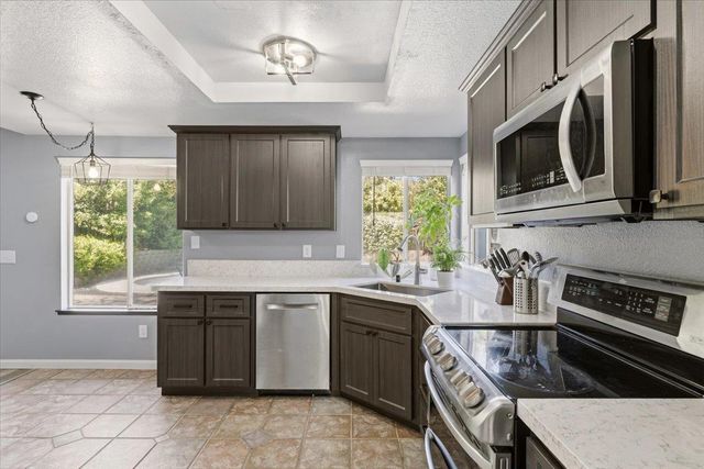 3311 Groveland Way, Antelope, CA 95843