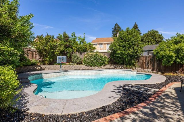 3311 Groveland Way, Antelope, CA 95843