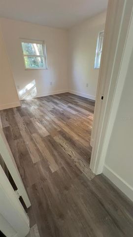 26221 SE 159TH LANE, Umatilla, FL 32784