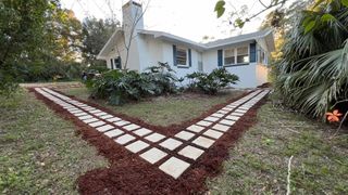 26221 SE 159TH LANE, Umatilla, FL 32784