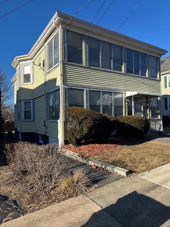 36 Raymond Ave 1, Salem, MA 01970