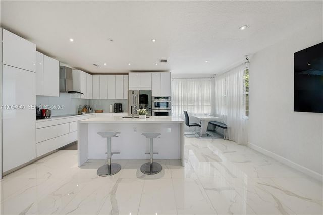 8770 SW 204th Street, Cutler Bay, FL 33189