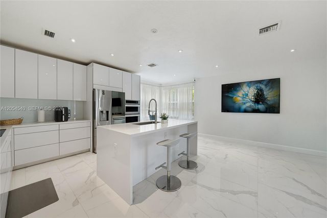 8770 SW 204th Street, Cutler Bay, FL 33189
