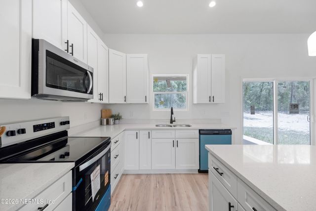 7467 DONALD Street, Keystone Heights, FL 32656