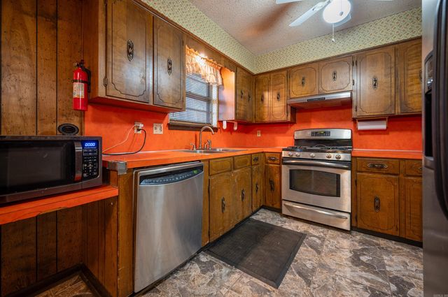 9409 Labette Drive, Little Rock, AR 72205