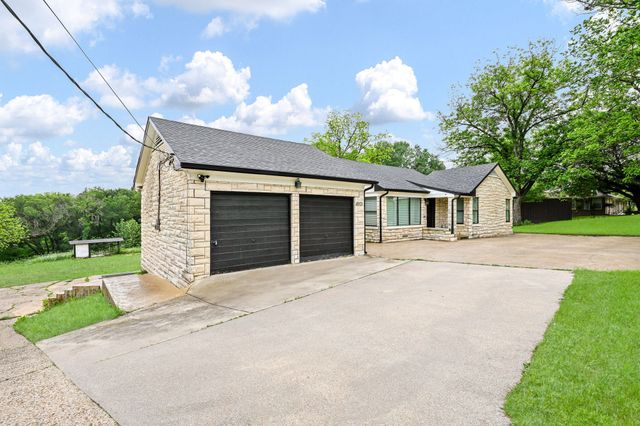 4901 Circle Ridge Drive, Fort Worth, TX 76114