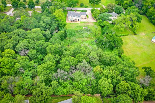 4901 Circle Ridge Drive, Fort Worth, TX 76114