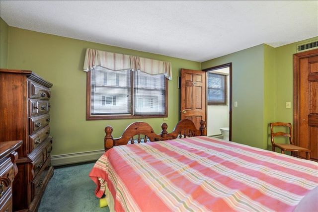 15 Lindstrom Lane, Manchester, NH 03104
