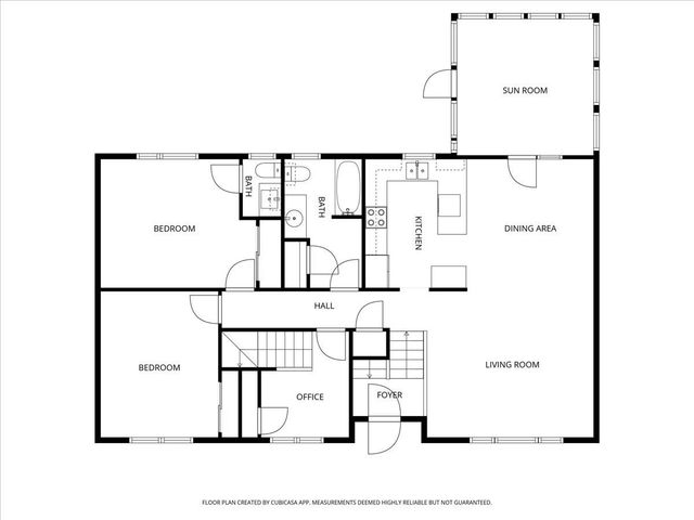 15 Lindstrom Lane, Manchester, NH 03104