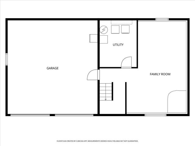 15 Lindstrom Lane, Manchester, NH 03104