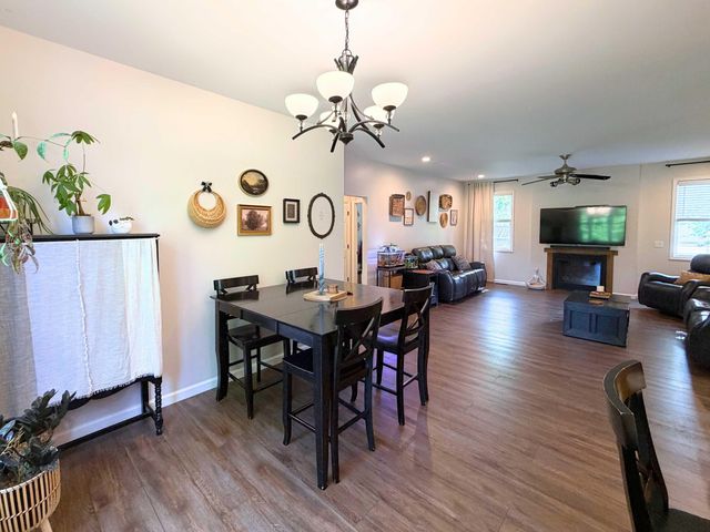 3520 W Farrand Road, Vienna Twp, MI 48420