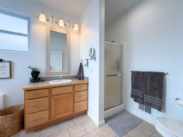3520 W Farrand Road, Vienna Twp, MI 48420