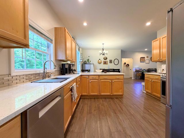 3520 W Farrand Road, Vienna Twp, MI 48420