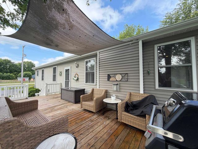 3520 W Farrand Road, Vienna Twp, MI 48420