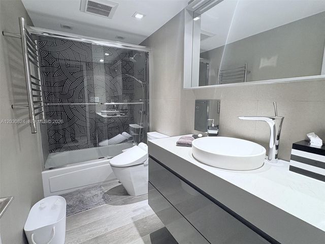 10275 Collins Avenue 1522, Bal Harbour, FL 33154