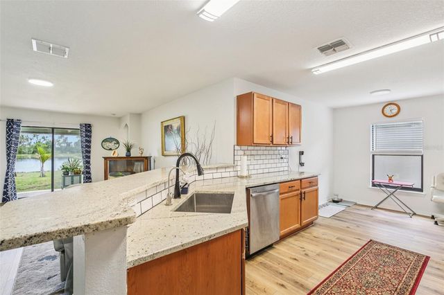 636 CHATHAM WALK DRIVE, Ruskin, FL 33570