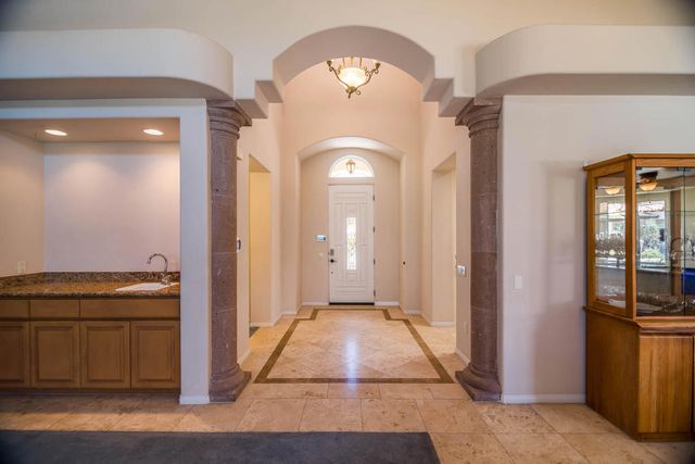 208 Piazza Di Sotto, Palm Desert, CA 92260