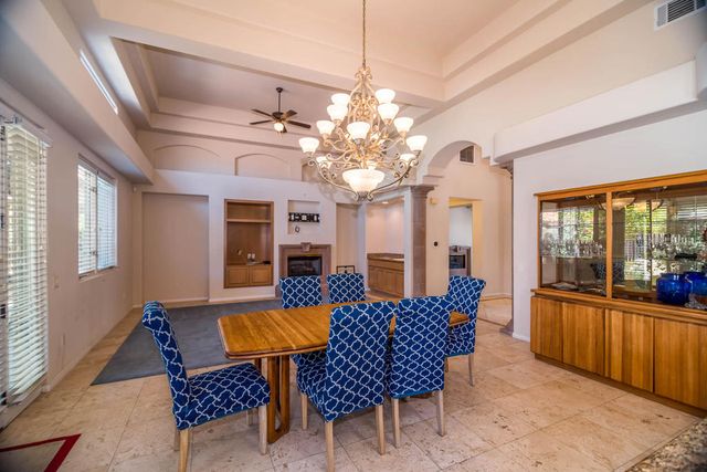 208 Piazza Di Sotto, Palm Desert, CA 92260