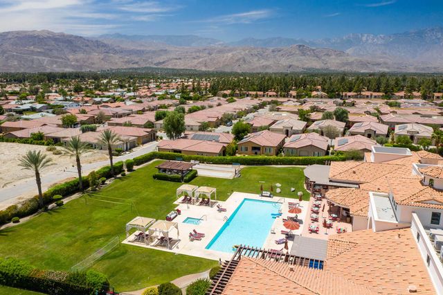 208 Piazza Di Sotto, Palm Desert, CA 92260