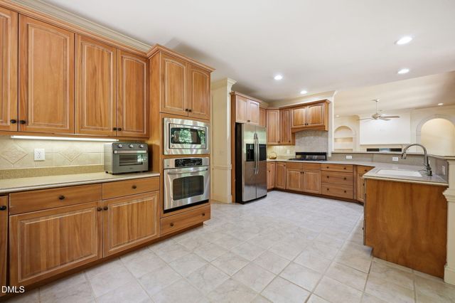 1017 Old Meetinghouse Way, Raleigh, NC 27615