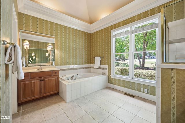 1017 Old Meetinghouse Way, Raleigh, NC 27615