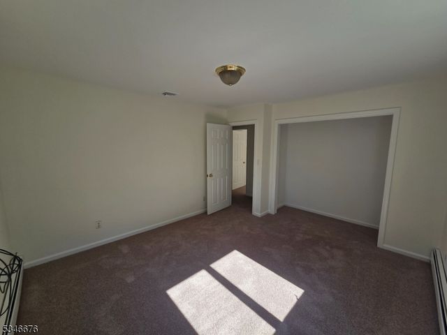 2 Beemer Rd, Wantage Twp., NJ 07461