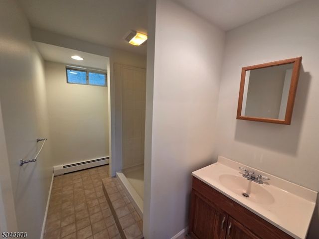 2 Beemer Rd, Wantage Twp., NJ 07461