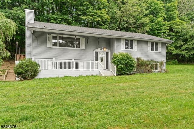 2 Beemer Rd, Wantage Twp., NJ 07461