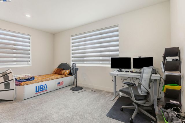 3037 Copley Dr, Tracy, CA 95377