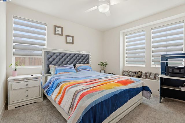 3037 Copley Dr, Tracy, CA 95377