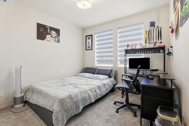 3037 Copley Dr, Tracy, CA 95377