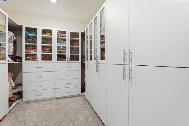 3037 Copley Dr, Tracy, CA 95377