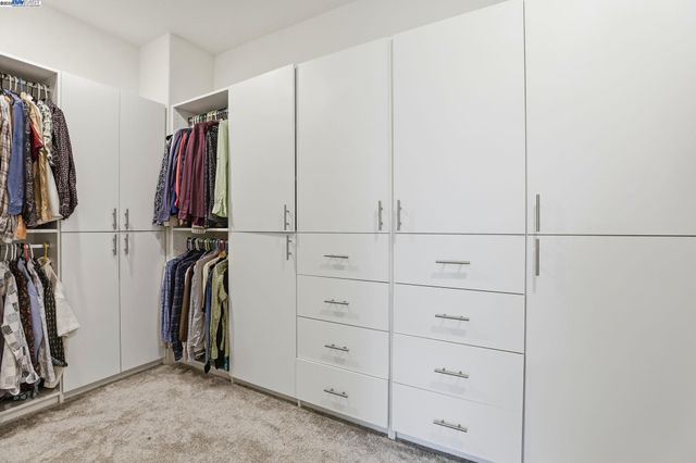 3037 Copley Dr, Tracy, CA 95377