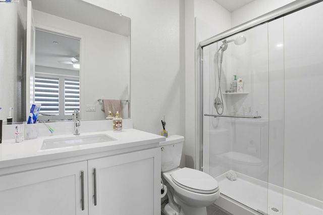 3037 Copley Dr, Tracy, CA 95377