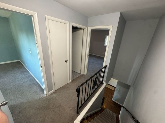 442 Congress Court 9, Wood Dale, IL 60191