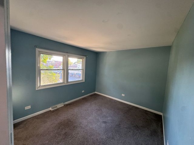 442 Congress Court 9, Wood Dale, IL 60191