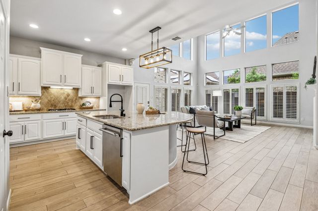 8417 Freedom Way, North Richland Hills, TX 76182