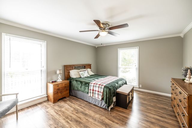 131 W Ridge Dr, Hendersonville, TN 37075