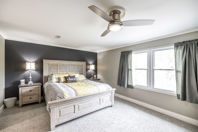 131 W Ridge Dr, Hendersonville, TN 37075