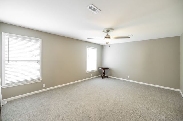 131 W Ridge Dr, Hendersonville, TN 37075