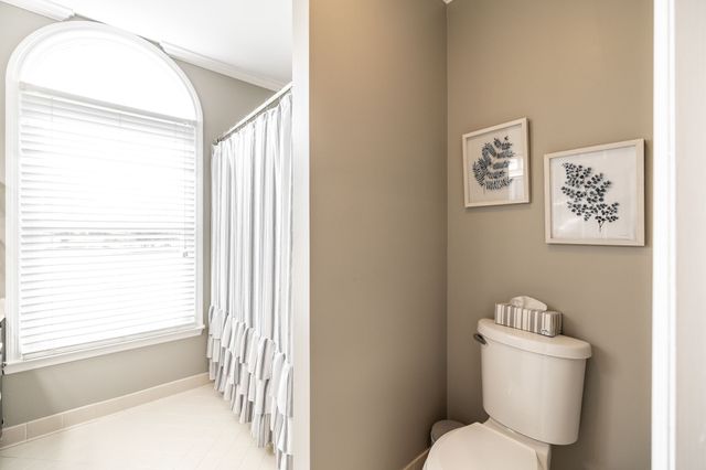 131 W Ridge Dr, Hendersonville, TN 37075