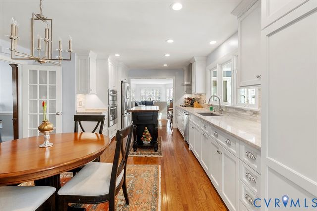 1906 Hickoryridge Rd, Henrico, VA 23238